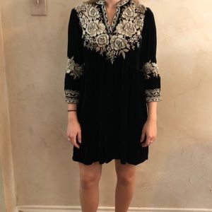 Johnny Was Black Velvet Dress Size Small